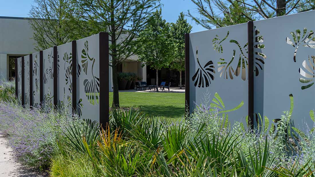 Andrews Distributing